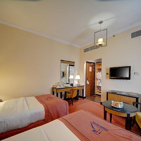 Rayan Hotel Corniche Sharjah Exterior photo