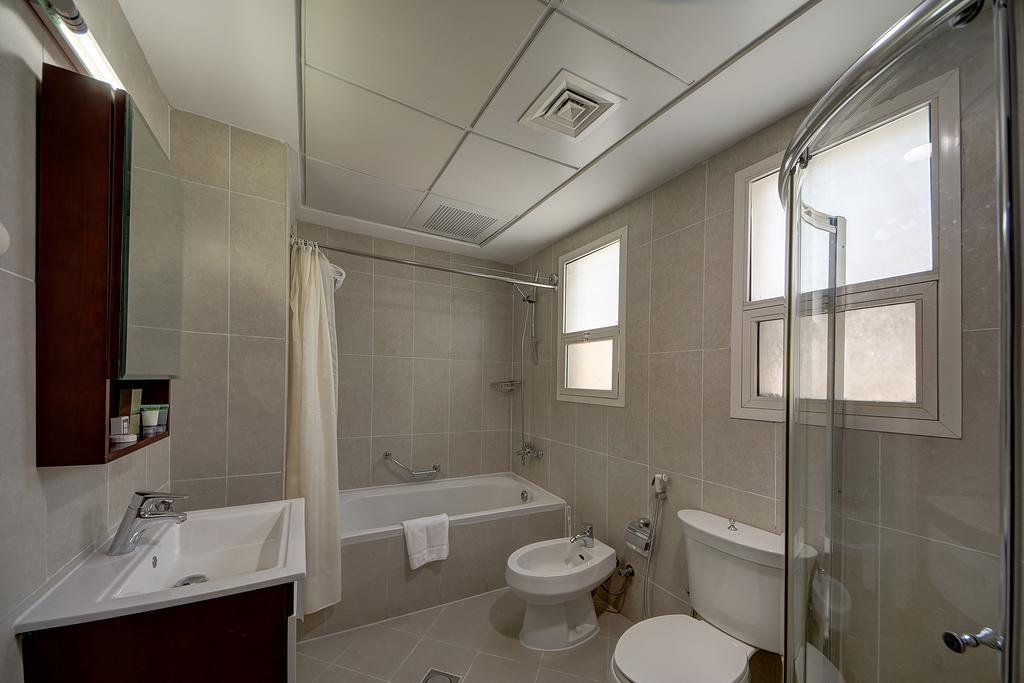 Rayan Hotel Corniche Sharjah Exterior photo